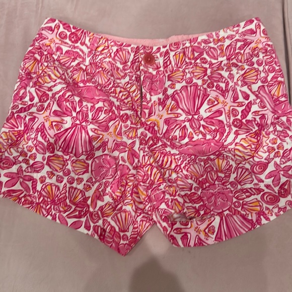 Lilly Pulitzer Pants - Adorable Lilly Pulitzer Callahan shorts
